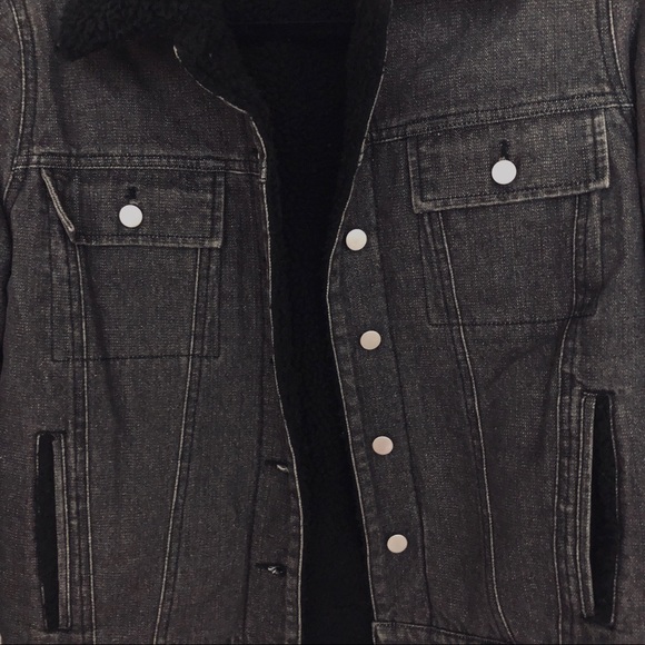 Dark Grey Jean jacket with Teddy Bear fur 🥂 - Picture 3 of 4